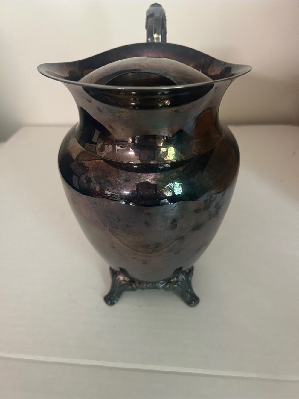 Oneida Water pitcher - Picture 2 of 4